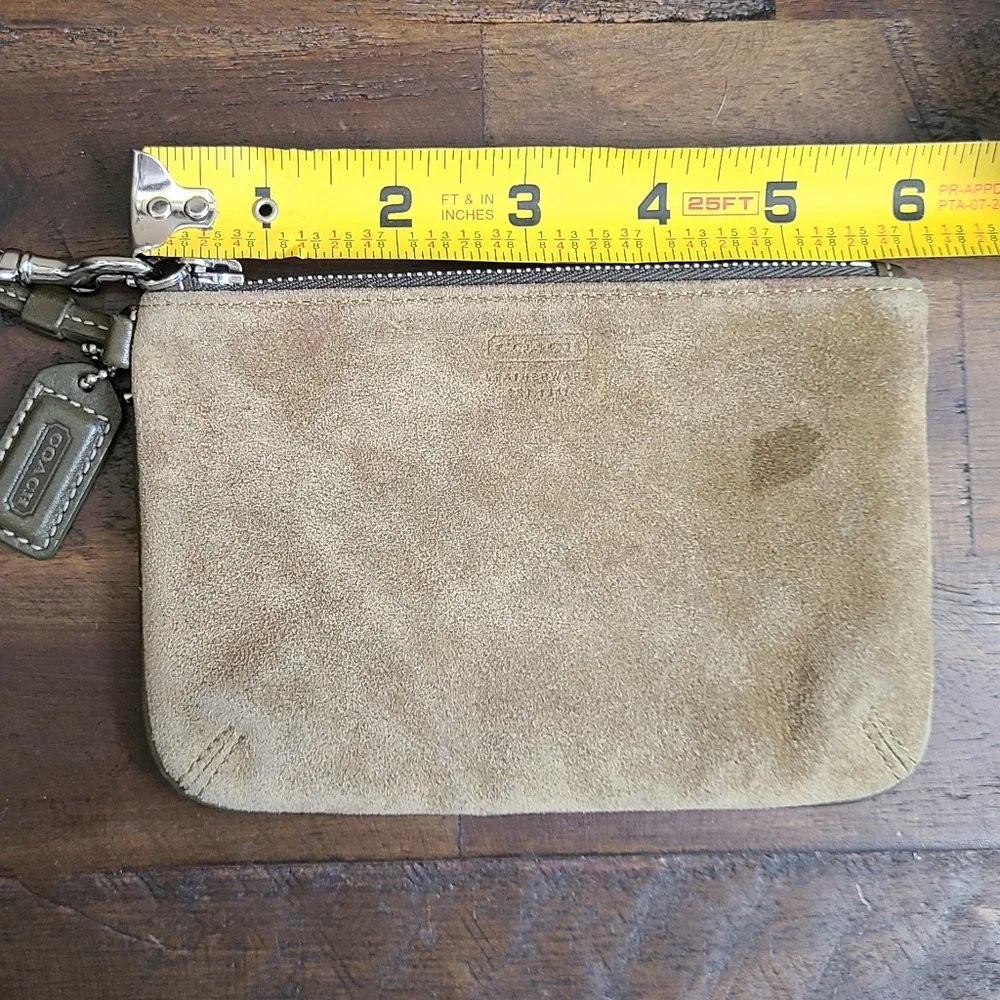 Coach Suede Olive Green Wristlet - Picture 8 of 10